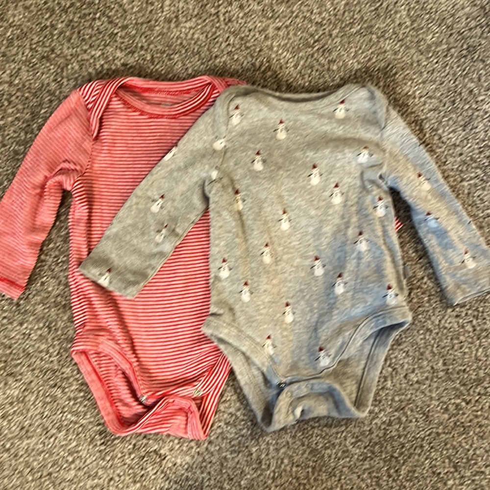 Gap Baby Holiday Onesies 2 pack, 3-6 months